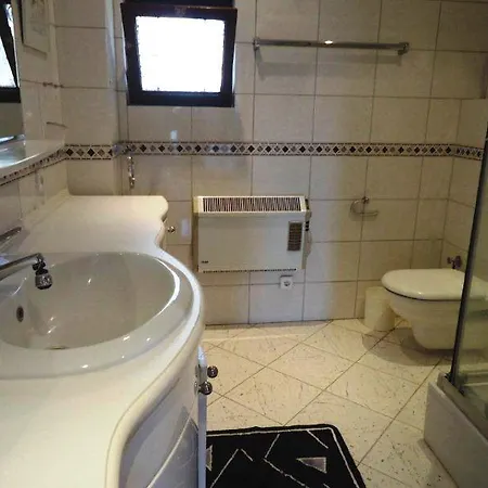 וילה Evoteli Group Ozel Havuzlu 6+1 *