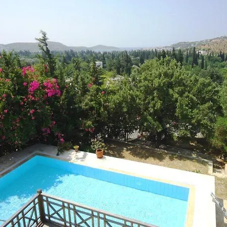 Evoteli Group Ozel Havuzlu 6+1 Villa